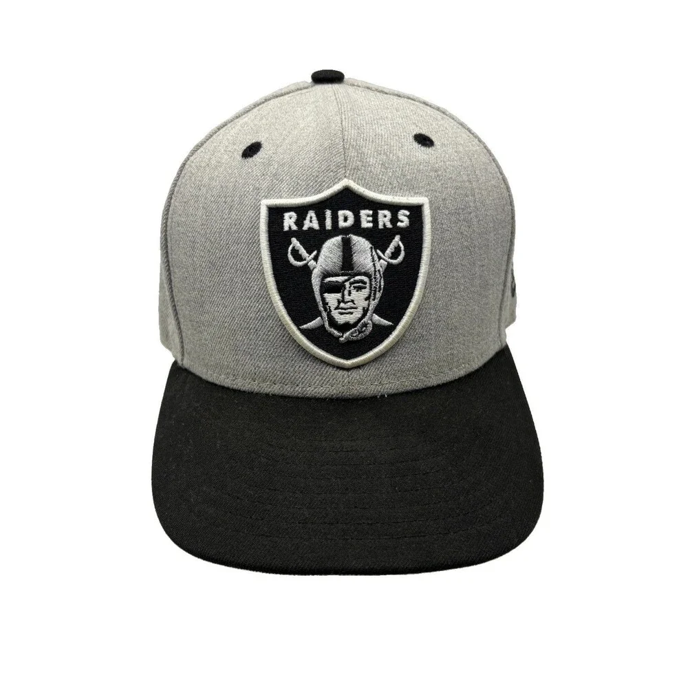 Oakland Raiders Hat New Era 59FIFTY Size 7 Gray Black Shield Fitted NFL Cap